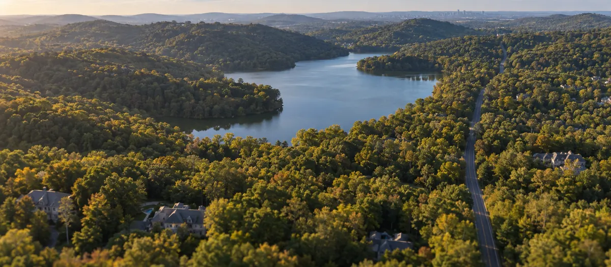 Aerial view of Oak Hill, TN